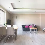 Ξενοδοχείο με διαμερίσματα Magnolie 3*