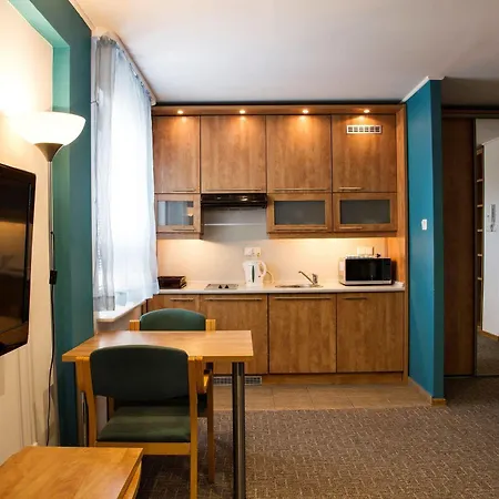 Magnolie 3* Warsaw