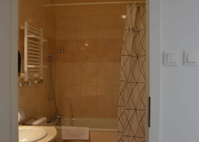 Magnolie 3* Варшава